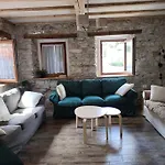 Casa Di Volce - 1801 Stone House Feriehus