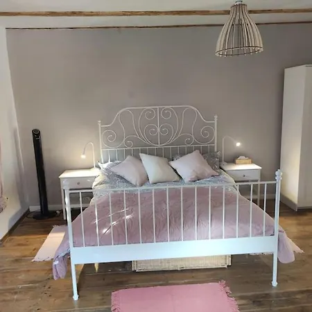 Casa Di Volce - 1801 Stone House * トールミン