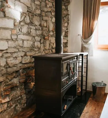 Casa Di Volce - 1801 Stone House Vakantiehuis