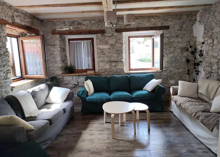 Casa Di Volce - 1801 Stone House Casa vacanze